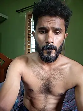Snapshot of jithi007 chatting on 05-18-26, 05:35 jithi007 online show from 05-18-26, 05:35