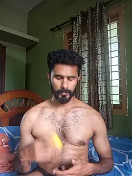 Snapshot of jithi007 chatting on 06-18-26, 04:35 jithi007 online show from 06-18-26, 04:35