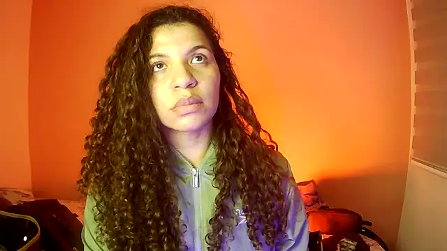 gatubelahot online show from 03-27-26, 04:40