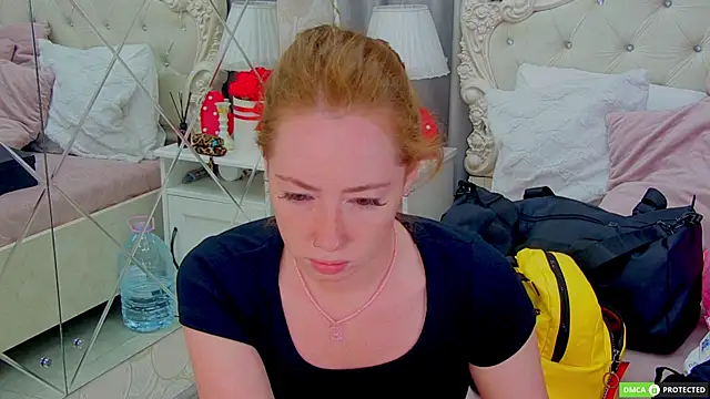 Snapshot of TinaBrook chatting on 09-10-25, 03:50 TinaBrook online show from 09-10-25, 03:50