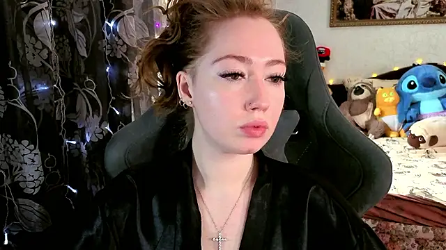 TinaBrook online show from 03-25-26, 05:02