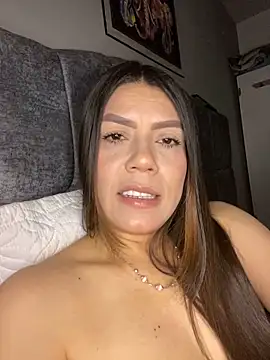 martina contreras online show from 05-07-26, 06:08