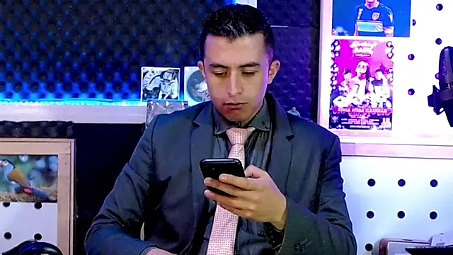 Darko0717 online show from 02-20-25, 02:13