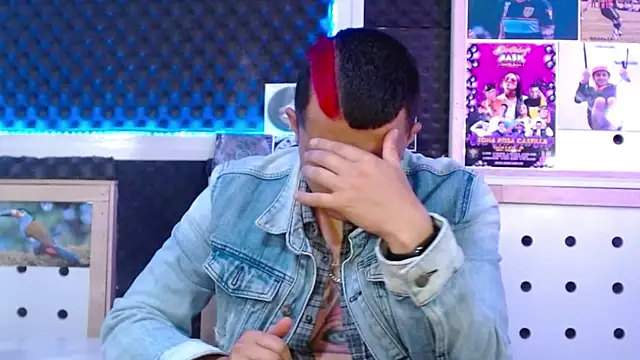 Darko0717 online show from 03-22-25, 09:42