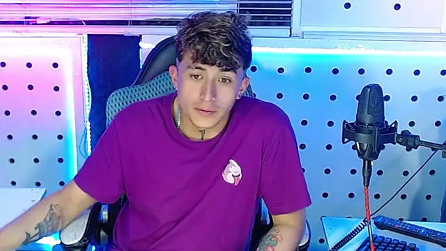 Darko0717 online show from 09-30-25, 01:32