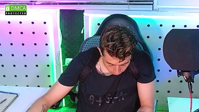 Darko0717 online show from 10-07-25, 11:29