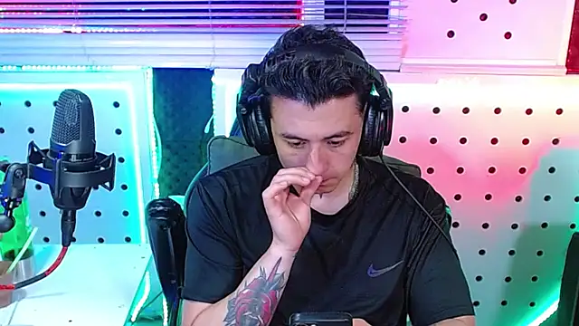 Darko0717 online show from 01-14-26, 02:17