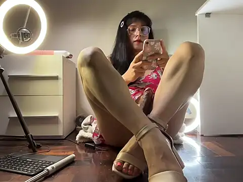 Snapshot of valeria_lokitasexy chatting on 12-03-24, 03:20 valeria lokitasexy online show from 12-03-24, 03:20