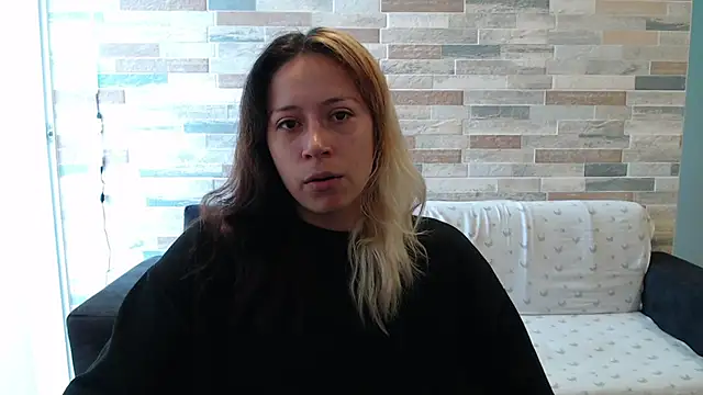 MommyMiaWs online show from 10-08-25, 01:31