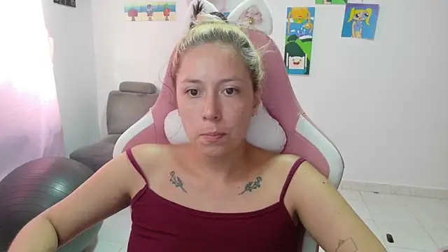 MommyMiaWs online show from 03-26-26, 03:39