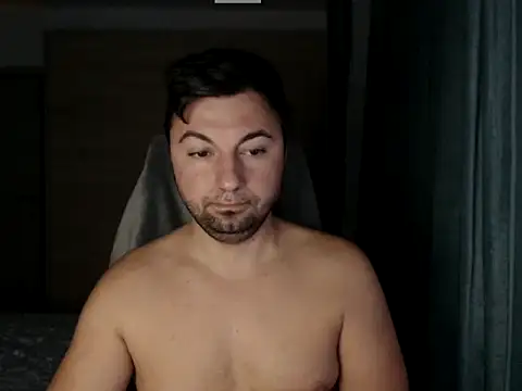 HankMalone online show from 11-06-25, 03:18