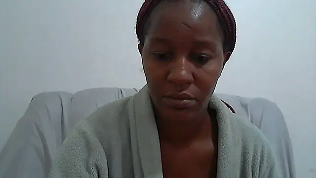 sluttylaura21 online show from 03-16-25, 09:49