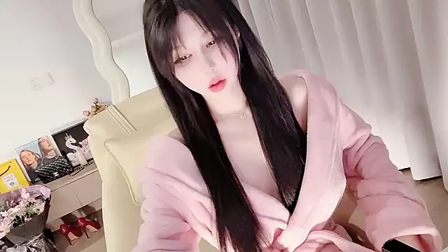 Serena-AU online show from 12-15-25, 03:05