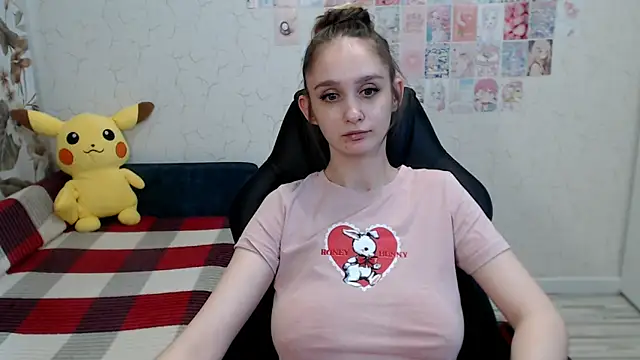 Snapshot of Jackie_Morgan chatting on 05-15-26, 11:01 Jackie Morgan online show from 05-15-26, 11:01