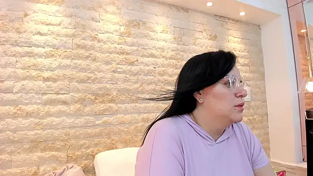 anette cooper online show from 11-26-25, 03:51