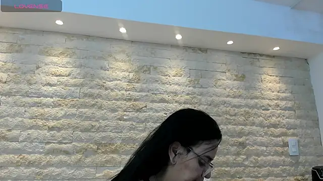 anette cooper online show from 11-28-25, 04:04