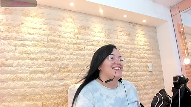 anette cooper online show from 12-04-25, 03:38