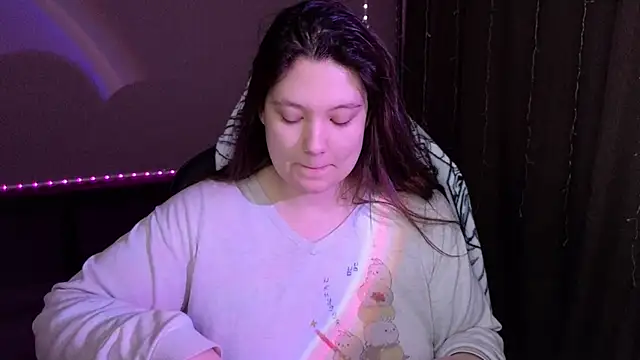 DjennaPalme online show from 01-10-25, 01:42