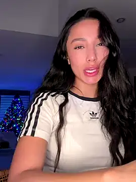 EvaMoet online show from 12-05-24, 01:36