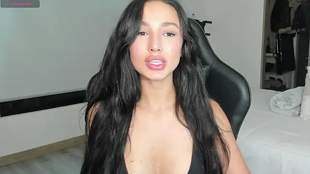 EvaMoet online show from 03-03-25, 05:09