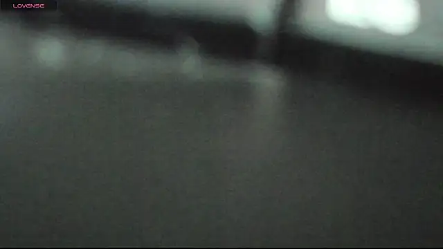 EvaMoet online show from 03-21-25, 03:55