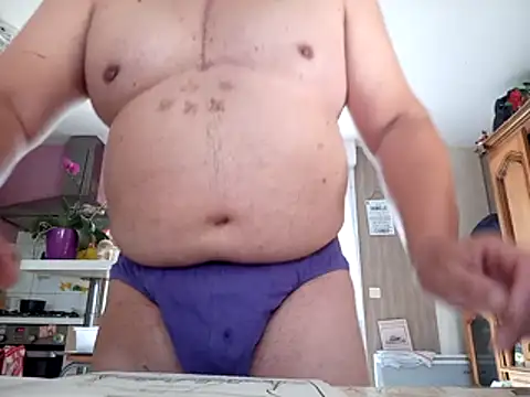 Snapshot of sexenu88 chatting on 06-17-26, 01:45 sexenu88 online show from 06-17-26, 01:45