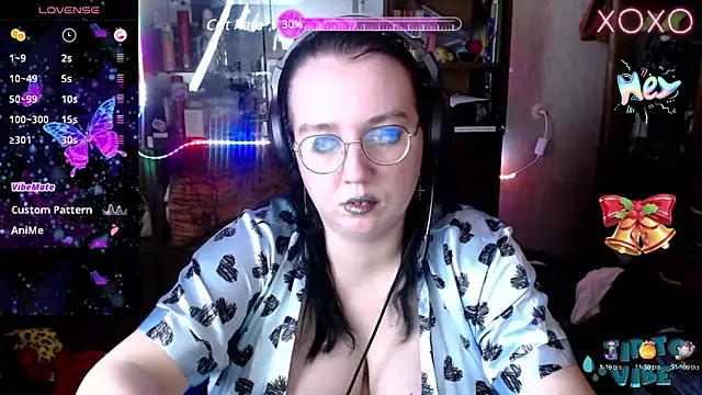 Snapshot of LeonaHarrison chatting on 12-09-24, 10:11 LeonaHarrison online show from 12-09-24, 10:11