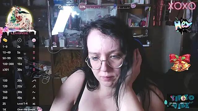 Snapshot of LeonaHarrison chatting on 01-14-25, 05:30 LeonaHarrison online show from 01-14-25, 05:30