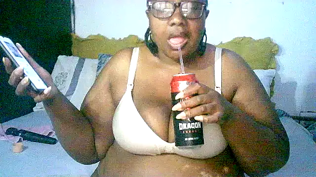 YELLOW BONE online show from 10-31-25, 08:59