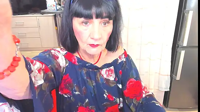 Tina Joness online show from 01-08-25, 05:26