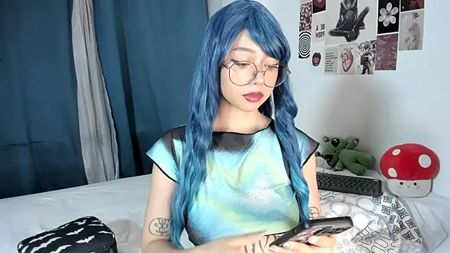 Snapshot of acid_candy_ chatting on 04-20-26, 12:35 acid candy online show from 04-20-26, 12:35