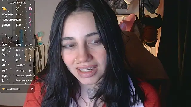 Snapshot of val_bardot chatting on 06-13-26, 02:09 val bardot online show from 06-13-26, 02:09