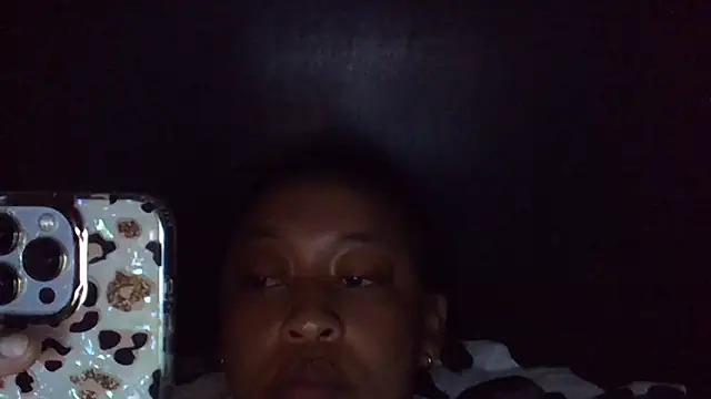 Snapshot of Pretty-diva chatting on 03-05-26, 01:29 Pretty-diva online show from 03-05-26, 01:29