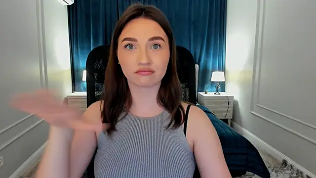 GracefulLook online show from 02-15-25, 07:39