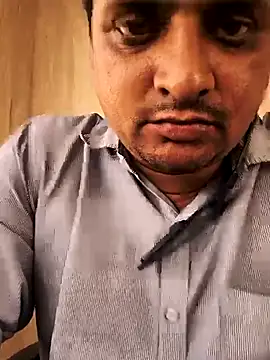 rajstrip12650 online show from 02-24-25, 04:36