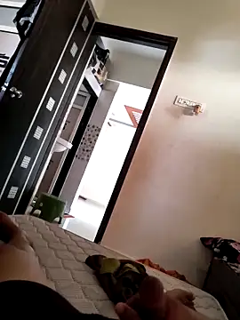 rajstrip12650 online show from 03-23-25, 06:58