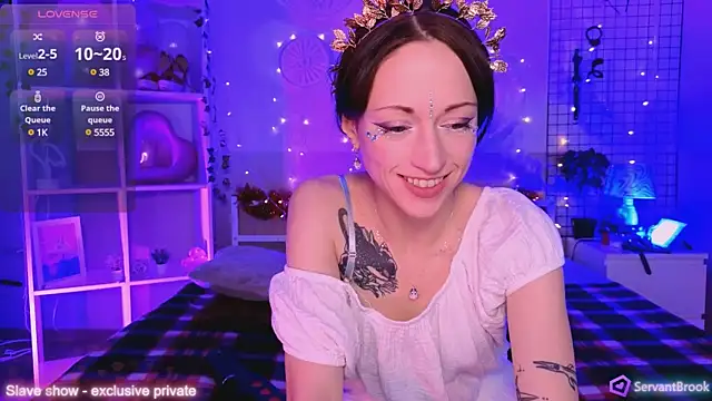 Snapshot of ServantBrook chatting on 12-20-24, 04:53 ServantBrook online show from 12-20-24, 04:53