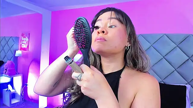 TaylorEvanss online show from 09-08-25, 07:46