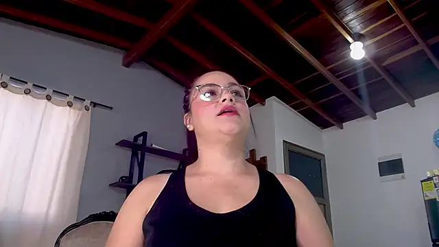 maela1 online show from 11-17-25, 12:55