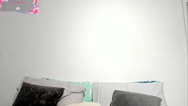 Estrella Duran online show from 03-18-25, 10:48