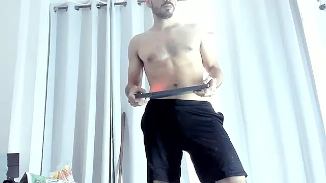 Snapshot of JohanyLatino chatting on 02-12-25, 03:27 JohanyLatino online show from 02-12-25, 03:27