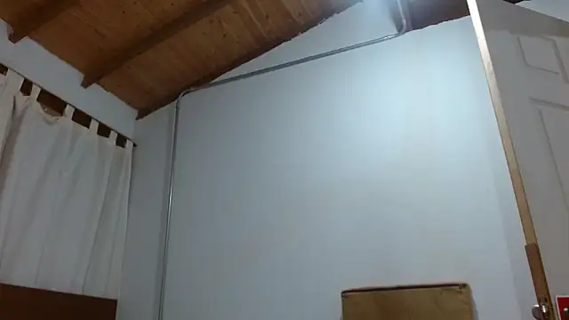 JohanyLatino online show from 07-02-26, 03:23