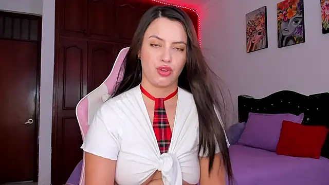 Sara Squirting Heels online show from 04-06-26, 08:10