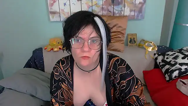 EverlyRays online show from 10-21-25, 04:41