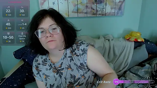 Snapshot of EverlyRays chatting on 07-20-26, 02:41 EverlyRays online show from 07-20-26, 02:41