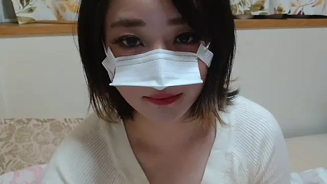 liliyRiSAcha-n online show from 11-06-25, 08:26