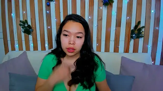 Kris top Lee online show from 12-08-24, 01:46