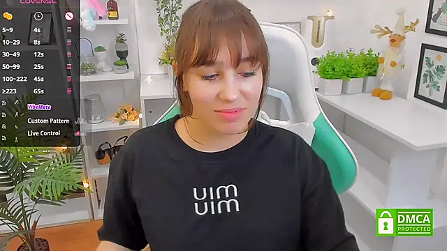  Eliizabeth  online show from 03-15-25, 09:16