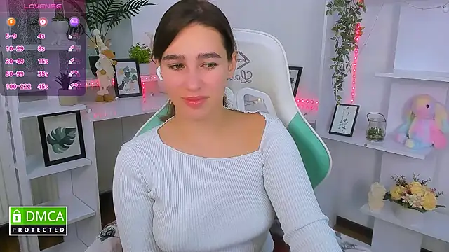  Eliizabeth  online show from 10-15-25, 08:42