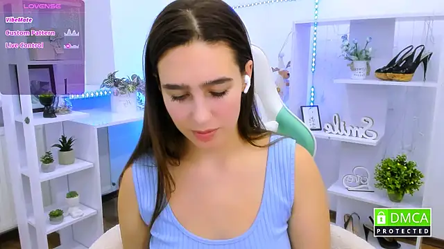  Eliizabeth  online show from 02-06-26, 09:51